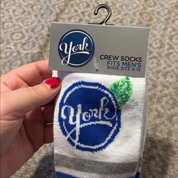 💕NWT! Men's Crew Socks - Picture 3 of 3